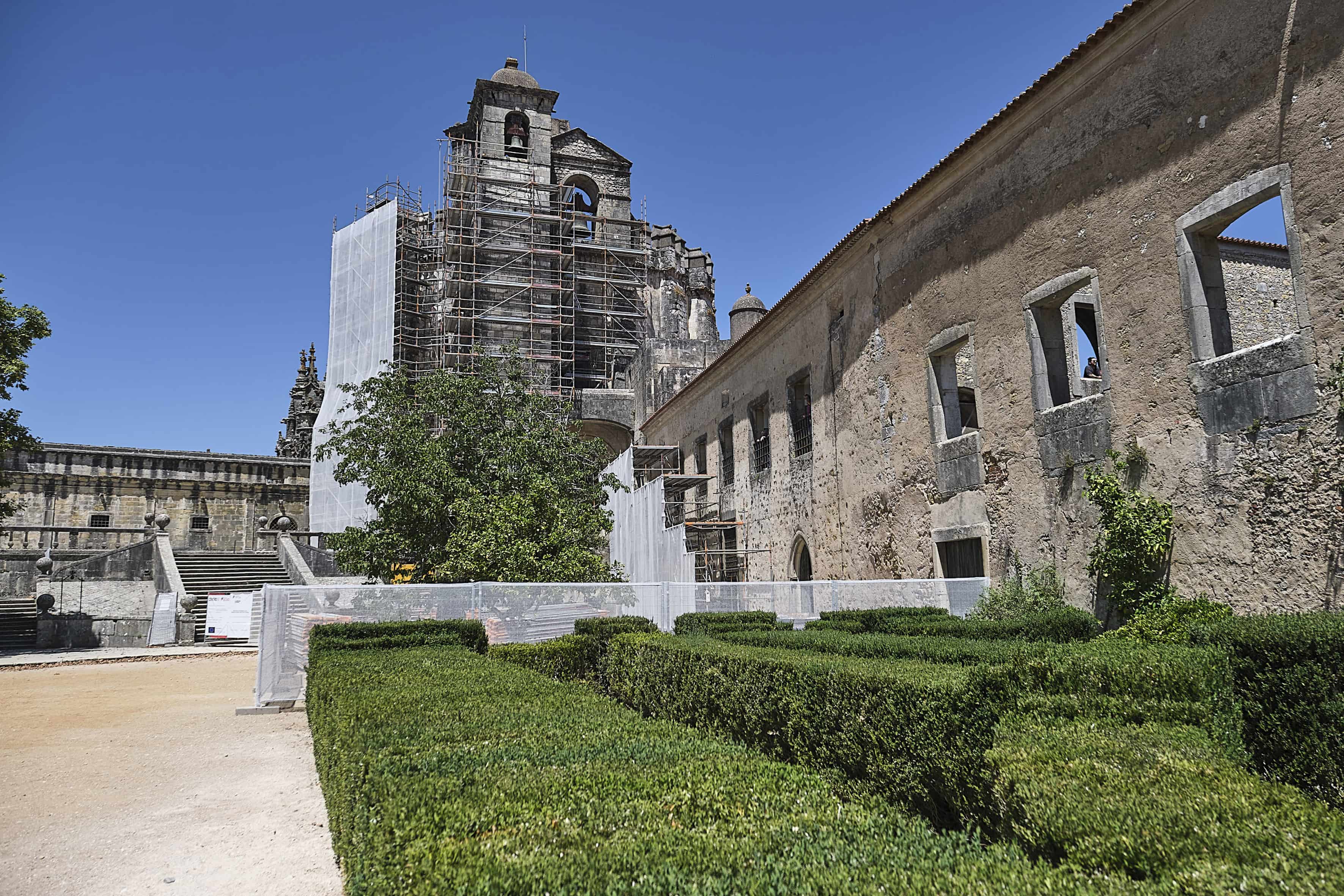 Freiras na praça de São Pedro, no Vaticano