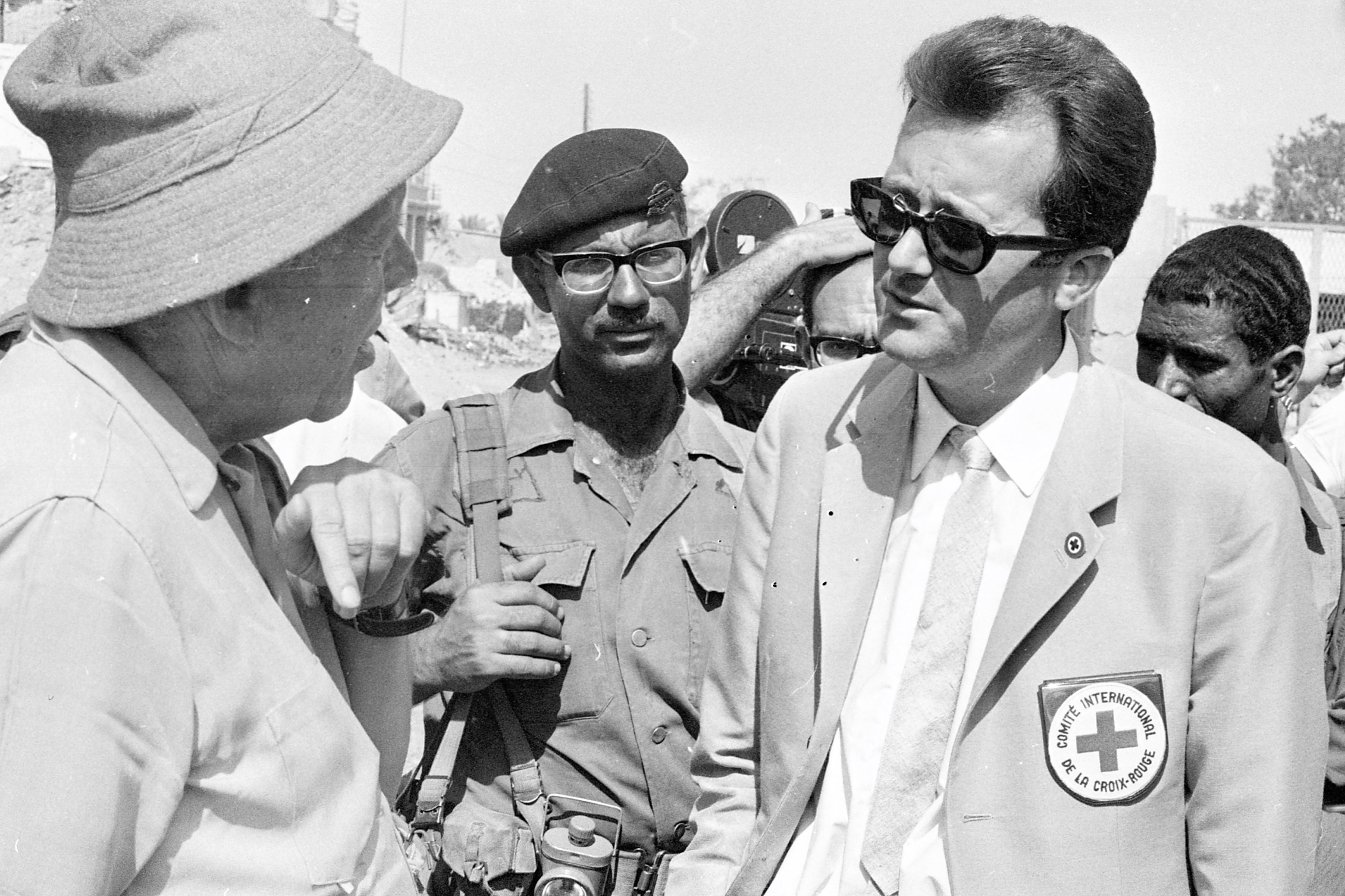 Jacques Moreillon, delegado-geral da Cruz Vermelha, visitou em 1973 a cadeia da Machava e denunciou em Lisboa evidências de sevícias e restrições dos pides ao contacto directo com os presos